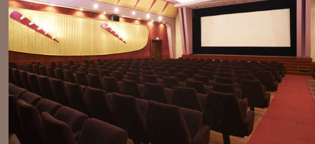 Montluc Cinéma • Saint-Etienne-de-Montluc @ Rudy Burbant Montluc Cinéma • Saint-Etienne-de-Montluc @ Rudy Burbant