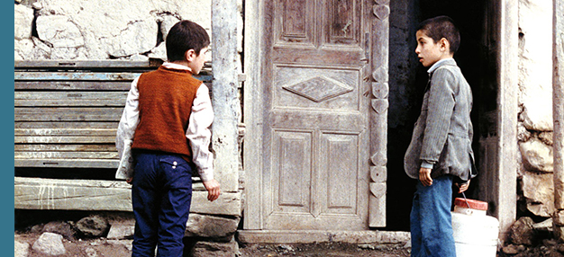 Où est la maison de mon ami ? (Khaneh-ye doost Kojast ?) Où est la maison de mon ami ? (Khaneh-ye doost Kojast ?)