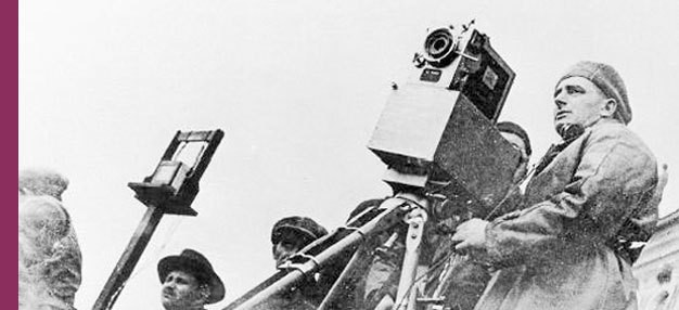L'Homme à la Caméra (Chelovek s Kinoapparatom) L'Homme à la Caméra (Chelovek s Kinoapparatom)