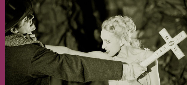 Pillow Pilots jouent sur Dracula pages tirées du journal