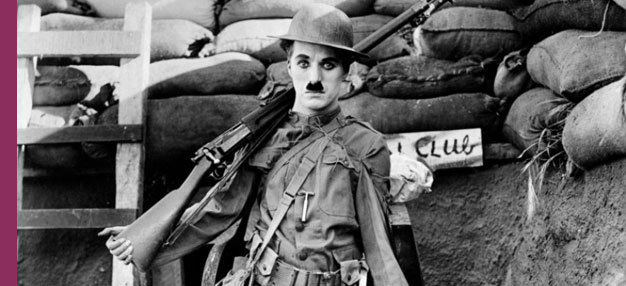 Charlot Soldat (Shoulder arms)