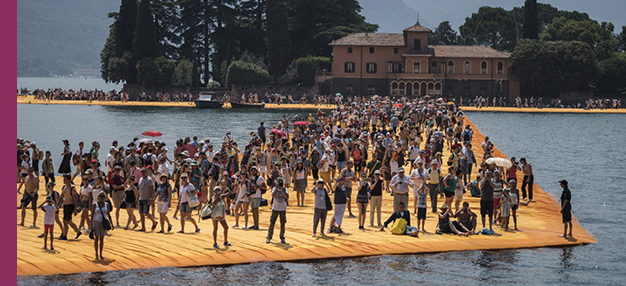 Christo, marcher sur l'eau (Walking on Water) 