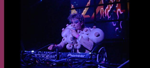 Peaches Goes Bananas Peaches Goes Bananas