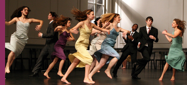 Les Rêves dansants, sur les pas de Pina Bausch Les Rêves dansants, sur les pas de Pina Bausch