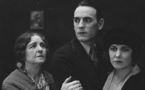 L'Opinion publique (A Woman in Paris) 